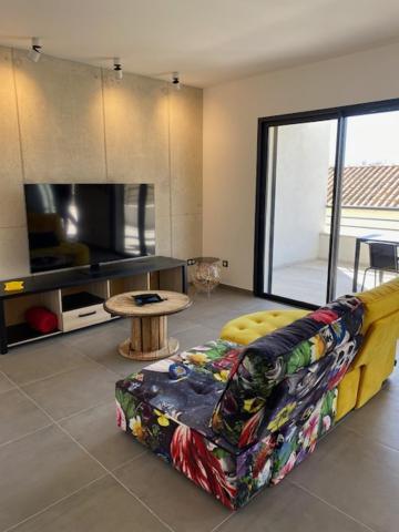 Logement Neuf-Ghisonaccia Centre, A 5Min De La Mer Esterno foto